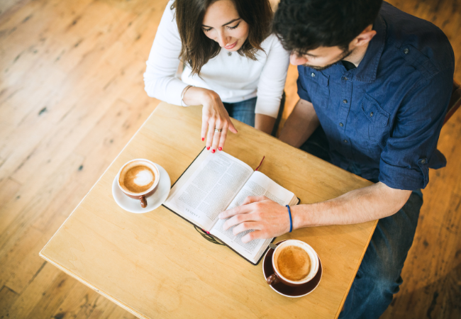 Leia mais sobre o artigo Como Transformar Seu Casamento e Sua Mente com a Fé Cristã: 5 Passos Práticos